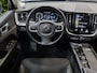 Volvo XC60 2.0 T8 Twin Engine AWD Momentum Pro | Trekhaak | Camera | Panoramadak