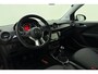 Opel Adam 1.0 Turbo Jam Favourite 90pk | Airco | Cruise Control | Apple Carplay - Android Auto | Lichtmetalen Velgen | Getinte ramen achter | Wit dak - buitenspiegels | Weinig Kilometers