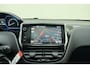 Peugeot 2008 1.2 PureTech Allure | Cruise control | Climate control | Navigatie | Panoromadak | Lichtmetalen velgen 16'' | Bluetooth |