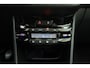 Peugeot 2008 1.2 PureTech Allure | Cruise control | Climate control | Navigatie | Panoromadak | Lichtmetalen velgen 16'' | Bluetooth |