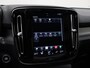 Volvo XC40 T5 PLUG-IN HYBRID R-DESIGN SCHUIFDAK 360GR CAM HARMAN KARDON LED