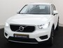 Volvo XC40 T2 AUT(8) MOMENTUM CORE NAVI BLUETOOTH PARK ASSIST V+A CAMERA