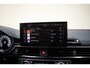 Audi A4 40 TFSI quattro S edition Competition [ Virtual Navi Stoelverwarming Half-leder ]