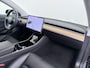 Tesla Model 3 RWD SR plus 325PK SOH 93% LFP Accu Lmv 18" AutoPilot Leder Panoramadak Adaptive-Cruise Camera's Elektr.-Stuur+Stoelen+Spiegels+Geheugen+Easy-Entry+Verwarmde stoelen Park assistent Pdc WIFI Lane-Assist Speed-Assist Navi LED DAB Voorverwarmen interieur via App Keyless One-Pedal-Drive Origineel Nederlandse auto Fabrieksgarantie op Accu en Motor tot 5-12-2028/160.000km