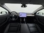 Tesla Model 3 RWD SR plus 325PK SOH 93% LFP Accu Lmv 18" AutoPilot Leder Panoramadak Adaptive-Cruise Camera's Elektr.-Stuur+Stoelen+Spiegels+Geheugen+Easy-Entry+Verwarmde stoelen Park assistent Pdc WIFI Lane-Assist Speed-Assist Navi LED DAB Voorverwarmen interieur via App Keyless One-Pedal-Drive Origineel Nederlandse auto Fabrieksgarantie op Accu en Motor tot 5-12-2028/160.000km