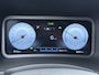 Hyundai Kona Electric EV Comfort 64kWh FACELIFT SOH 100% Fase 3 Laden All-Season Banden Navi Ecc Adap.Cruise Camera Krell®-Audio Apple Carplay Android Auto Keyless Subwoofer Led Lmv Rijstrooksensor Forward Collision-Avoidance Bluetooth 1e Eigenaar Origineel Nederlandse Auto