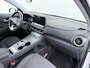 Hyundai Kona Electric EV Comfort 64kWh FACELIFT SOH 100% Fase 3 Laden All-Season Banden Navi Ecc Adap.Cruise Camera Krell®-Audio Apple Carplay Android Auto Keyless Subwoofer Led Lmv Rijstrooksensor Forward Collision-Avoidance Bluetooth 1e Eigenaar Origineel Nederlandse Auto