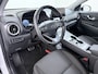 Hyundai Kona Electric EV Comfort 64kWh FACELIFT SOH 100% Fase 3 Laden All-Season Banden Navi Ecc Adap.Cruise Camera Krell®-Audio Apple Carplay Android Auto Keyless Subwoofer Led Lmv Rijstrooksensor Forward Collision-Avoidance Bluetooth 1e Eigenaar Origineel Nederlandse Auto
