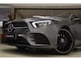 Mercedes-Benz A-klasse 200 AMG-LINE NAP/PANO/HUD/STOELV/CARPLAY/ACC/BOMVOL