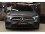 Mercedes-Benz A-klasse 200 AMG-LINE NAP/PANO/HUD/STOELV/CARPLAY/ACC/BOMVOL