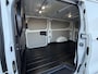 Ford Transit Custom 300 2.0 TDCI L2H1 Trend / Trekhaak / 2740 Kg Trekgewicht / Navigatie via Apple Carplay & Android Auto / Stoel Verwarming / Camera / PDC / Rijstrooksensor met correctie /