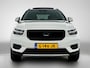 Volvo XC40 1.5 T3 Momentum Pro 163 PK | Automaat | Elektrisch Panoramadak | Elektrische Stoelen met geheugen | Harman Kardon | Stoelverwarming | Cruise Control Adaptief | Stuurwiel Verwarmd |