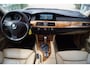 BMW 5-Serie 530i High Executive Sedan Autom Leder Sportst Stoelverw Navi Clima Xenon Cruise 2x PDC LMV Trekh ENZ NL Auto.