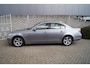 BMW 5-Serie 530i High Executive Sedan Autom Leder Sportst Stoelverw Navi Clima Xenon Cruise 2x PDC LMV Trekh ENZ NL Auto.
