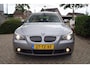BMW 5-Serie 530i High Executive Sedan Autom Leder Sportst Stoelverw Navi Clima Xenon Cruise 2x PDC LMV Trekh ENZ NL Auto.