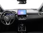Toyota Corolla Cross Hybrid 140 Dynamic | Stuur-/ & Stoelverwarming | Parkeersensoren | Dodehoek detectie | Elektrische kofferbak