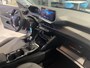 Peugeot 208 Allure 100 pk Navigatie / Apple Carplay/Android Auto / lichtmetalen velgen 16"