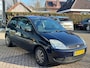Ford Fiesta 1.3 Style Stuutbekr. NAP NL-Auto Nieuwe APK!