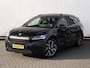 Skoda Enyaq iV 60 Sportline 180 pk | Navigatie | Achteruitrijcamera | 20"' Vega | Panoramadak | Led Matrix | Stoel & stuurverwarming | Side Assist |