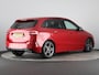 Mercedes-Benz B-klasse 180 Business Solution AMG (NL-Auto / Camera / ACC / Sfeerverlichting)