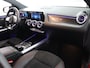 Mercedes-Benz B-klasse 180 Business Solution AMG (NL-Auto / Camera / ACC / Sfeerverlichting)