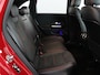 Mercedes-Benz B-klasse 180 Business Solution AMG (NL-Auto / Camera / ACC / Sfeerverlichting)