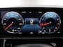 Mercedes-Benz B-klasse 180 Business Solution AMG (NL-Auto / Camera / ACC / Sfeerverlichting)