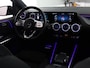 Mercedes-Benz B-klasse 180 Business Solution AMG (NL-Auto / Camera / ACC / Sfeerverlichting)