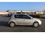 Renault Clio 1.6 Dynamique 5 deurs Automaat Navigatie, Cruise, Trekhaak