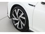 Volkswagen Golf 1.5 eTSI R-Line DSG | Pano | Harman Kardon | Stoel- Stuurverw. | Apple CarPlay | IQ. Light | Adapt. Cruise