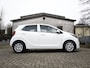 Kia Picanto 1.0 CVVT ComfortPlusLine Navigator 2e-Eig. & Dealer-Onderh. BOVAG-Garantie. NL-Auto.