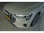 Audi e-tron Sportback 50 quattro Business edition Plus 71 kWh | Adapt. Cruise | Trekhaak | Schuifdak | Leder | Stoelverwarming | Memory | Ambient light | Carplay | Navi | Elektr. klep