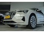 Audi e-tron Sportback 50 quattro Business edition Plus 71 kWh | Adapt. Cruise | Trekhaak | Schuifdak | Leder | Stoelverwarming | Memory | Ambient light | Carplay | Navi | Elektr. klep