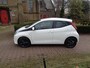 Toyota Aygo 1.0 VVT-i 72pk 5D x-play bij Toyota specialist met 12 maanden BOVAG garantie.