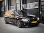 BMW 3-Serie Touring 330d M-Sport 340PK | TREKHAAK | LEDER | HUD | STOELVERWARMING