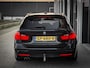 BMW 3-Serie Touring 330d M-Sport 340PK | TREKHAAK | LEDER | HUD | STOELVERWARMING