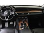 Alfa Romeo Stelvio 2.0 T AWD First Edition | Navigatie | Lederen bekleding | Lichtmetalen Velgen |