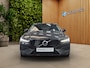 Volvo V60 2.0 B3 Momentum Advantage | Trekhaak | Camera | Stuur/stoelverwarming | Leder | 19" Velgen