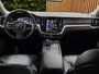 Volvo V60 2.0 B3 Momentum Advantage | Trekhaak | Camera | Stuur/stoelverwarming | Leder | 19" Velgen
