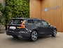 Volvo V60 2.0 B3 Momentum Advantage | Trekhaak | Camera | Stuur/stoelverwarming | Leder | 19" Velgen