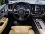 Volvo XC60 2.0 B4 Inscription | Bowers&Wilkins | Massage | Panoramadak | 360 Camera | Memory | 22" Velgen