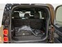 Land Rover Defender 110 2.0 P400e 110 X-Dynamic SE, pano