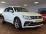 Volkswagen Tiguan 1.5 TSI ACT Highline Business R | LED Koplampen | Apple Carplay | Android Auto | Adaptieve Cruise Control | Virtual Cockpit | Parkeersensoren | 19'' Lichtmetalen Velgen | Privacy Glas | Climate Control |