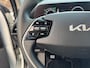 Kia Niro EV DynamicLine 64.8 kWh | 1e Eigenaar | Kia dealer onderhouden | Accu = 100% (SoH) | Navi | Clima | Camera | Adaptive Cruise | LM Velgen