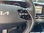 Kia Niro EV DynamicLine 64.8 kWh | 1e Eigenaar | Kia dealer onderhouden | Accu = 100% (SoH) | Navi | Clima | Camera | Adaptive Cruise | LM Velgen