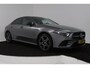Mercedes-Benz A-klasse 250 e Business Solution AMG Limited (SFEERVERLICHTING, STOELVERWARMING, ACHTERUITRIJCAMERA, SENSOREN)