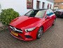 Mercedes-Benz A-klasse A 200 163pk 7G-DCT Business Solution AMG/ Panoramadak/ Elektrische trekhaak/ Led koplampen/ Stoelverwarming/ Camera/ Apple Carplay/ Origineel NL/ NAP