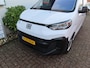 Fiat Scudo GB 1.5 Diesel 120pk L2/ Apple Carplay/ Camera achter/ Vloer + wand platen/ DAB/ 3 Zitplaatsen/ Cruise control