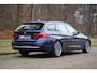 BMW 3-Serie Touring 318i Luxury Edition AUT | Dealer onh | Org NL | Navi Pro | Sportstoel | LED | DAB | Hifi | Camera | Stoelverwarming | Driving ass | Alarm kl.3 | Etc.