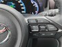 Toyota Yaris Cross 1.5 HYBRID EXECUTIVE 360°CAMERA STOEL/STUURVERW EL-ACHTERKLEP BLIND SPOT 18'' LM-VELGEN 4S-BANDEN PARK-SENSOREN NAVI APPLE/ANDROID BI-TONE